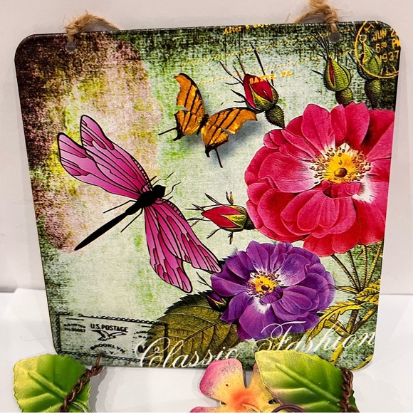 New Dragonfly and Butterfly Wind Chime - Picture 9 of 10